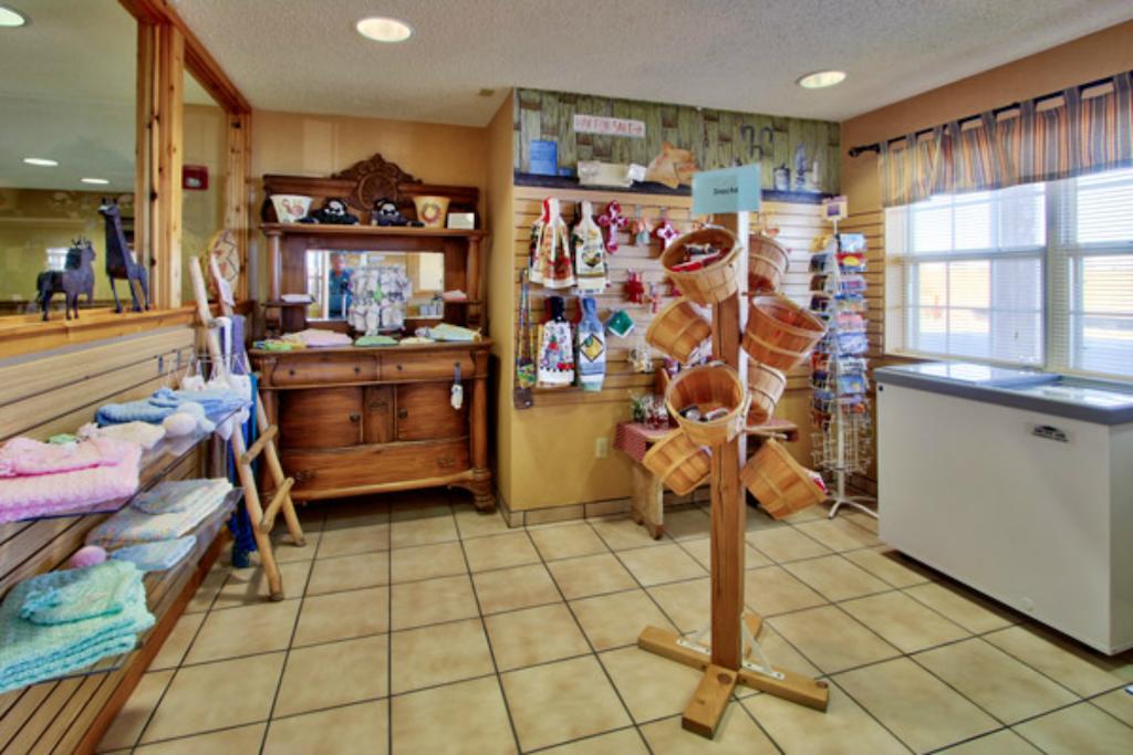 Western Skies Inn & Suites Los Lunas Экстерьер фото